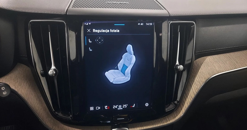 Volvo XC 60 cena 187900 przebieg: 32564, rok produkcji 2023 z Aleksandrów Łódzki małe 529